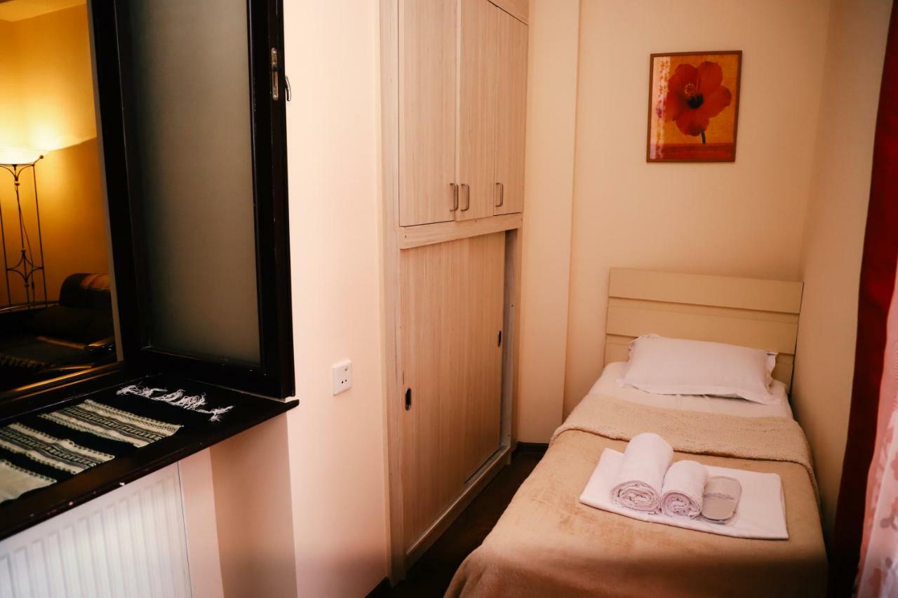 Apartment Number 12 Tbilisi Luaran gambar